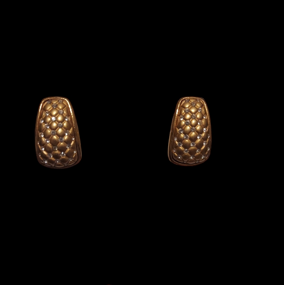 Vintage Swarovski Matte Goldtone Crystal Clip On Earrings